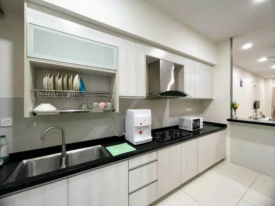 Nyaraló Cozyhouse 4Room 3Bath Room 10Pax'''Simpangampattasek Simpang Ampat Malajzia