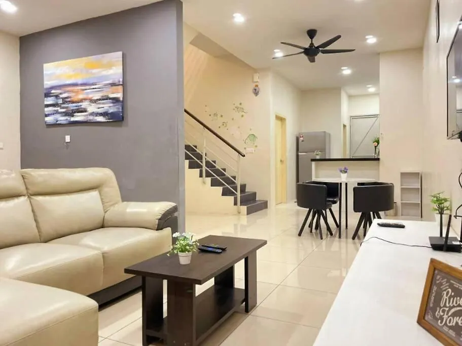 Cozyhouse 4Room 3Bath Room 10Pax'''Simpangampattasek Simpang Ampat